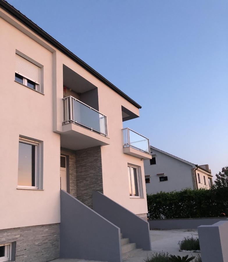 Apartments Villa Prima 普利拉卡 外观 照片